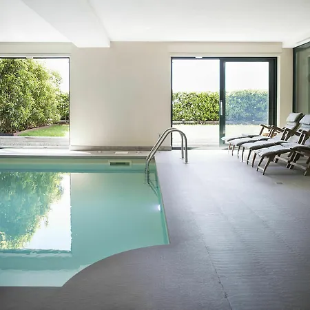 アパート & Pool-como House-160 Mt-private Indoor Swimming Pool, Heated Year-private Covered Parking-private Garden And Terrace-fully Equipped Kitchen *