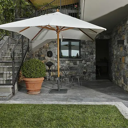 Apartment & Pool-como House-160 Mt-private Indoor Swimming Pool, Heated Year-private Covered Parking-private Garden And Terrace-fully Equipped Kitchen Como