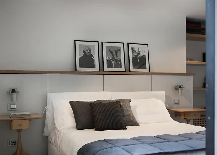 & Pool-como House-160 Mt-private Indoor Swimming Pool, Heated Year-private Covered Parking-private Garden And Terrace-fully Equipped Kitchen * Como