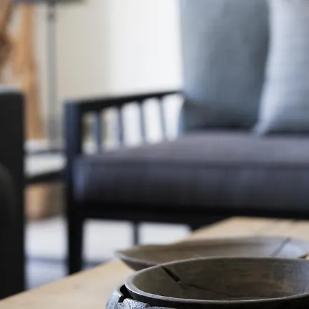 & Pool-como House-160 Mt-private Indoor Swimming Pool, Heated Year-private Covered Parking-private Garden And Terrace-fully Equipped Kitchen דירה *