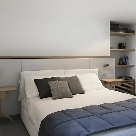 & Pool-como House-160 Mt-private Indoor Swimming Pool, Heated Year-private Covered Parking-private Garden And Terrace-fully Equipped Kitchen * קומו